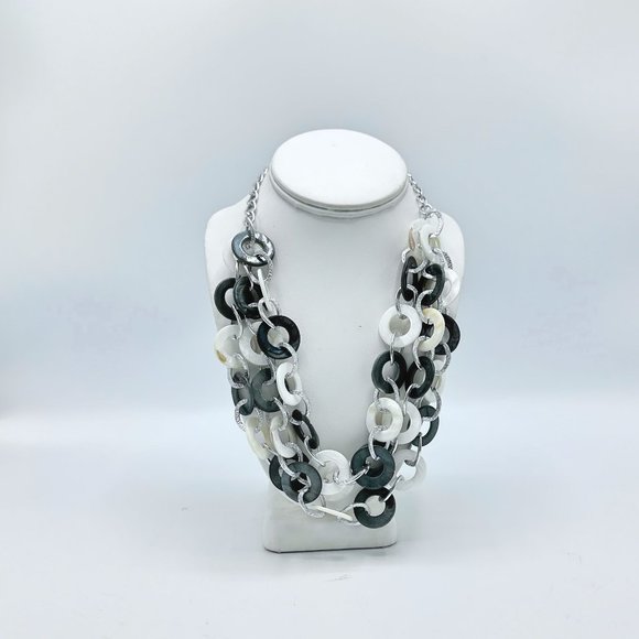 Triple Layer Boutique Gray and White Circular Silver-tone Necklace 24" - Picture 5 of 5